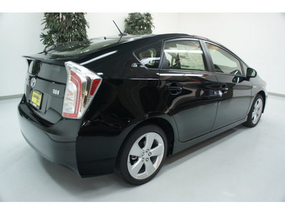 toyota prius 2012 black hatchback five hybrid 4 cylinders front wheel drive automatic 91731