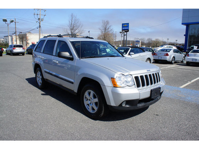 jeep grand cherokee 2008 bright silver suv laredo flex fuel 8 cylinders 4 wheel drive 5 speed with overdrive 07712