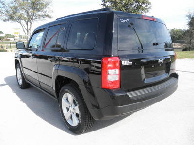 jeep patriot 2012 black clear coat suv sport gasoline 4 cylinders 2 wheel drive automatic 34731
