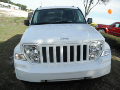 jeep liberty 2012 bright white suv sport gasoline 6 cylinders 4 wheel drive automatic 34731