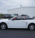 ford mustang 2000 white gt gasoline v8 rear wheel drive automatic 27330