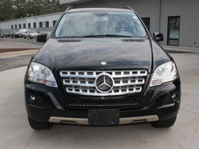 mercedes benz m class 2011 black suv ml350 4matic gasoline 6 cylinders all whee drive automatic 27616
