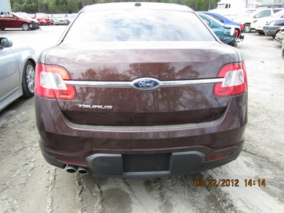 ford taurus