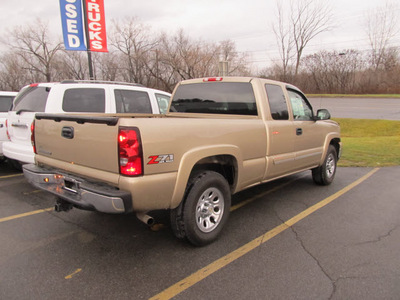 chevrolet silverado 1500 2006 tan gasoline 8 cylinders 4 wheel drive automatic 13502