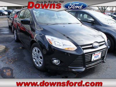 ford focus 2012 black sedan se flex fuel 4 cylinders front wheel drive automatic 08753