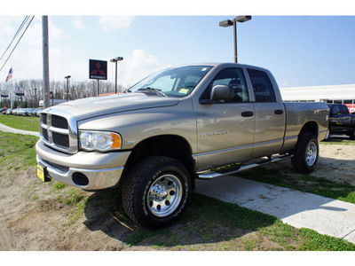 dodge ram pickup 2500 2004 light almond pearl slt gasoline 8 cylinders 4 wheel drive automatic 07724