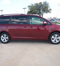 toyota sienna 2011 dk  red van le 8 passenger gasoline 6 cylinders front wheel drive automatic 75228
