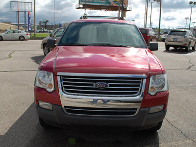 ford explorer 2006 red fire suv xlt gasoline 6 cylinders 4 wheel drive automatic with overdrive 67210