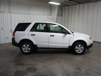 saturn vue 2003 white suv gasoline 4 cylinders dohc front wheel drive automatic 76108