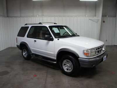 ford explorer 1999 white suv sport gasoline v6 rear wheel drive automatic with overdrive 76108