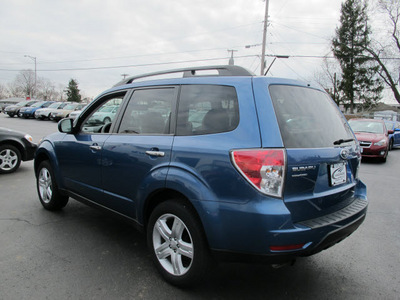 subaru forester 2010 blue suv 2 5x premium gasoline 4 cylinders all whee drive manual 45324