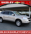 chevrolet traverse 2011 gold lt gasoline 6 cylinders front wheel drive automatic 27215