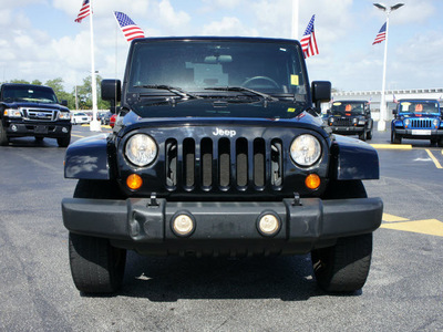 jeep wrangler 2007 black suv sahara gasoline 6 cylinders 4 wheel drive automatic 33021