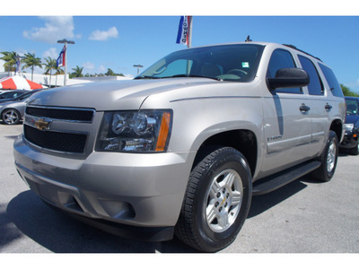 chevrolet tahoe 2007 gold suv ls gasoline 8 cylinders rear wheel drive automatic 33157