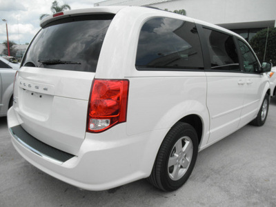 dodge grand caravan 2012 white van sxt flex fuel 6 cylinders front wheel drive automatic 34731