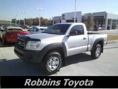 toyota tacoma 2008 silver gasoline 4 cylinders 4 wheel drive 5 speed manual 75503