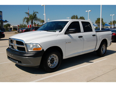 dodge ram pickup 1500 2010 white st flex fuel 8 cylinders 2 wheel drive autostick 77065