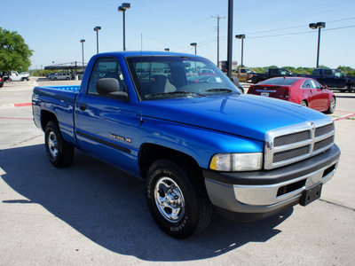 dodge ram pickup 1500 2001 blue pickup truck gasoline 6 cylinders rear wheel drive automatic with overdrive 76087