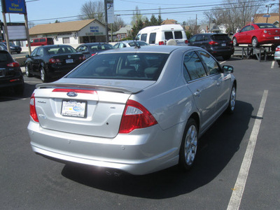 ford fusion 2010 silver sedan se gasoline 4 cylinders front wheel drive automatic 08016