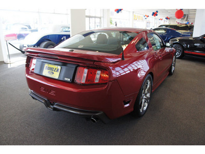 ford mustang 2011 red candy coupe sms 302 4v 24 gasoline 8 cylinders rear wheel drive 6 speed manual 07724