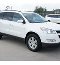 chevrolet traverse 2012 white suv 1 lt gasoline 6 cylinders front wheel drive automatic 77090