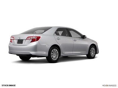 toyota camry 2012 sedan le gasoline 4 cylinders front wheel drive not specified 91731