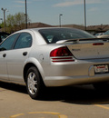 dodge stratus 2004 silver sedan se gasoline 4 cylinders dohc front wheel drive automatic 62034