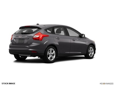 ford focus 2012 gray hatchback se flex fuel 4 cylinders front wheel drive not specified 76205