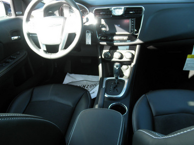 chrysler 200 2012 black clear coat sedan s flex fuel 6 cylinders front wheel drive automatic 34731