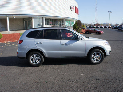 hyundai santa fe 2010 silver suv gls gasoline 4 cylinders all whee drive automatic 19153