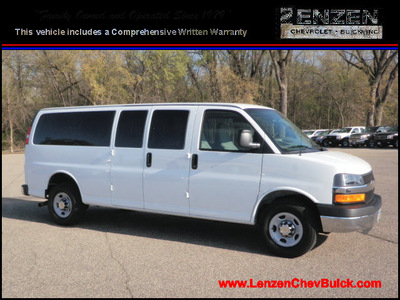 chevrolet express 2011 white 3500 flex fuel 8 cylinders rear wheel drive automatic 55318