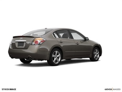 nissan altima 2008 sedan gasoline 4 cylinders front wheel drive not specified 55313