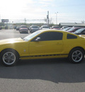 ford mustang 2006 yellow coupe v6 deluxe gasoline 6 cylinders rear wheel drive 5 speed manual 62863
