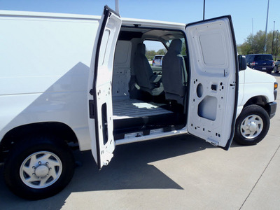 ford e series cargo 2012 white van e 250 flex fuel 8 cylinders rear wheel drive automatic 62708