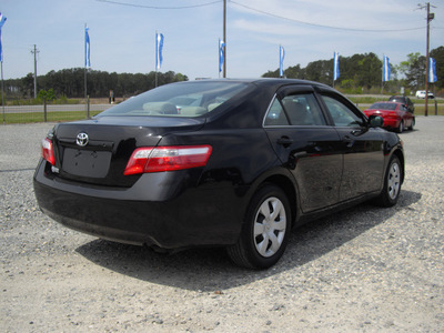 toyota camry 2009 black sedan le gasoline 4 cylinders front wheel drive automatic 27569