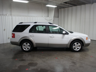 ford freestyle 2007 white suv sel gasoline 6 cylinders front wheel drive automatic 76108
