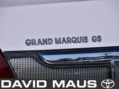 mercury grand marquis 2006 white sedan gs flex fuel 8 cylinders rear wheel drive automatic 32771