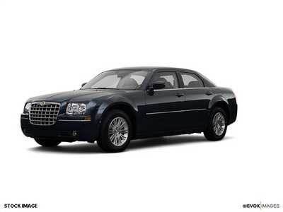 chrysler 300 2008 sedan touring gasoline 6 cylinders all whee drive 5 speed automatic 13502