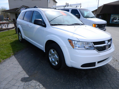 dodge journey 2009 white suv se gasoline 4 cylinders front wheel drive automatic 14224