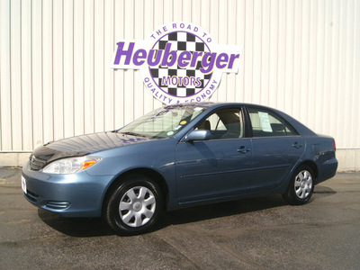 toyota camry 2003 catalina blue sedan le gasoline 4 cylinders front wheel drive automatic 80905
