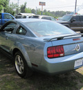 ford mustang 2006 blue coupe v6 deluxe gasoline 6 cylinders rear wheel drive automatic 77379