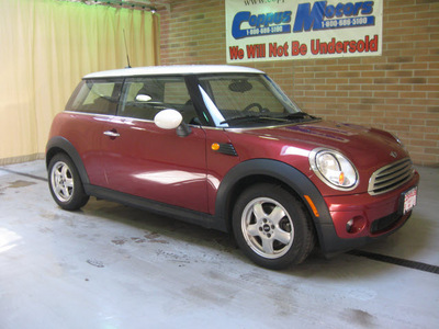 mini cooper 2007 red hatchback gasoline 4 cylinders front wheel drive 6 speed manual 44883