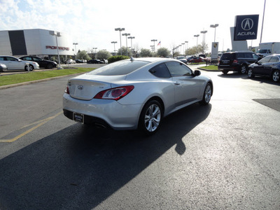 hyundai genesis 2010 silver coupe gasoline 4 cylinders rear wheel drive automatic with overdrive 60462