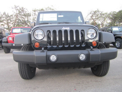 jeep wrangler 2012 black suv sport gasoline 6 cylinders 4 wheel drive 6 speed manual 33157