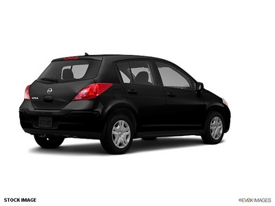 nissan versa 2012 hatchback gasoline 4 cylinders front wheel drive manual 98371