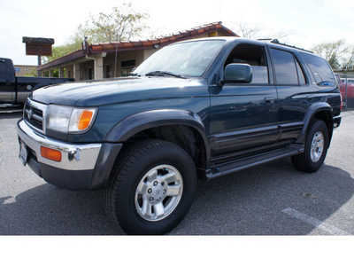 toyota 4runner 1998 green suv limited gasoline 6 cylinders 4 wheel drive automatic 95678