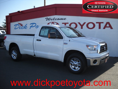 toyota tundra 2007 white gasoline 8 cylinders 4 wheel drive automatic 79925