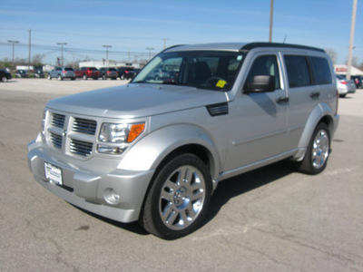 dodge nitro 2008 silver suv r t gasoline 6 cylinders 4 wheel drive automatic 45840