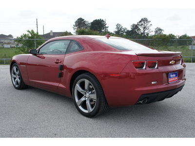chevrolet camaro 2012 red coupe lt gasoline 6 cylinders rear wheel drive automatic 77090