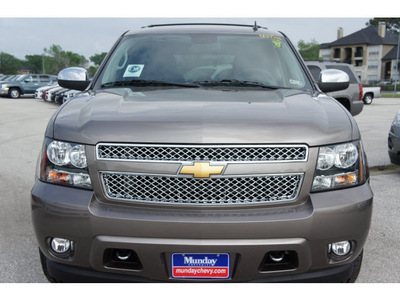 chevrolet tahoe 2012 brown suv lt flex fuel 8 cylinders 2 wheel drive automatic with overdrive 77090